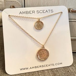 NEW NEVER OPENED Amber Sceats Gold Athens Necklace FREE SHIPPING